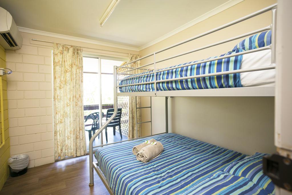 แอร์ลีบีช วายเอชเอ Hostel ภายนอก รูปภาพ