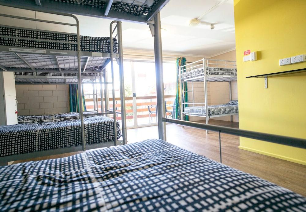 แอร์ลีบีช วายเอชเอ Hostel ภายนอก รูปภาพ
