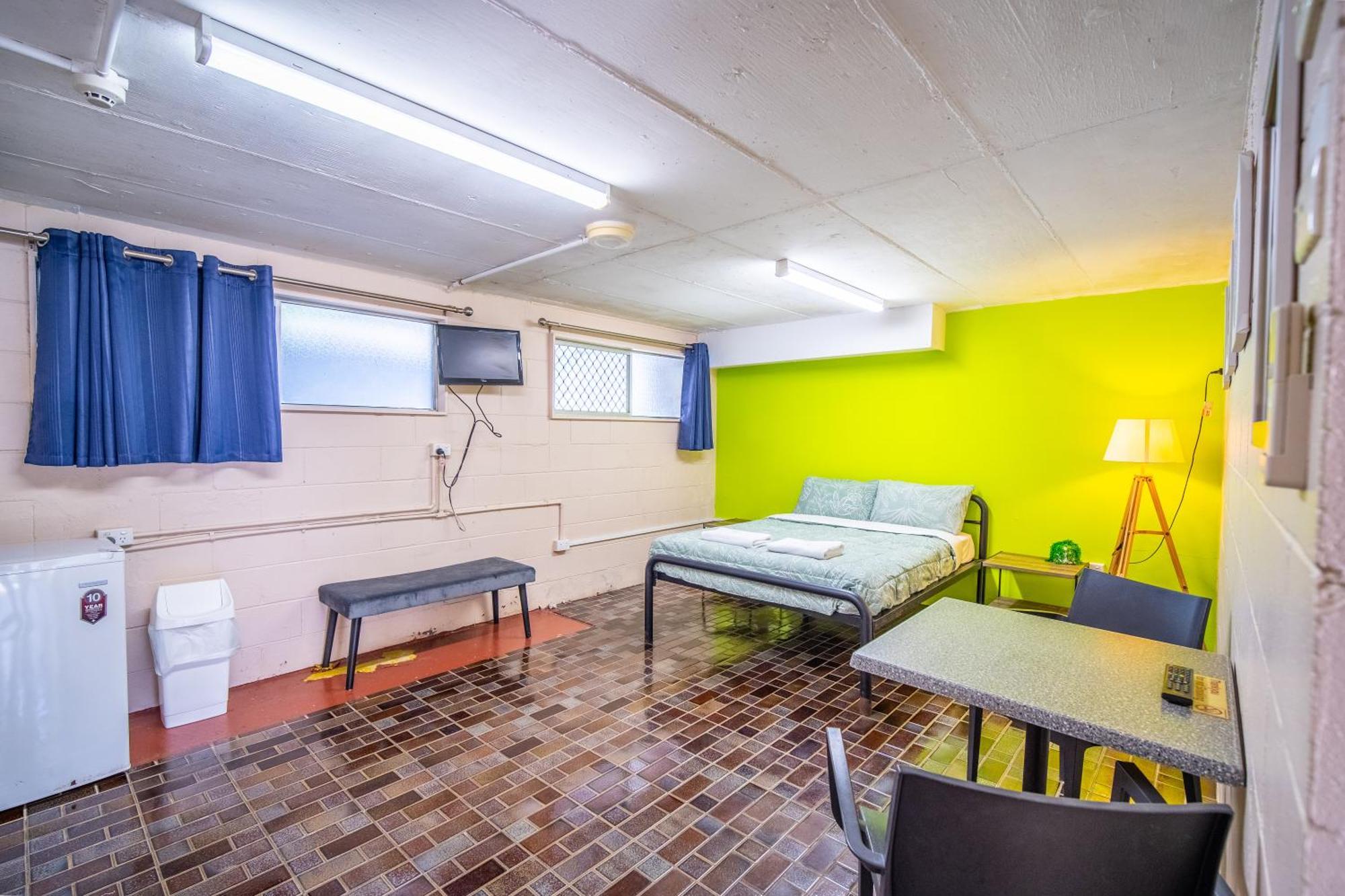แอร์ลีบีช วายเอชเอ Hostel ภายนอก รูปภาพ